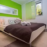 Golden Garden With 50sqm Private Pool *