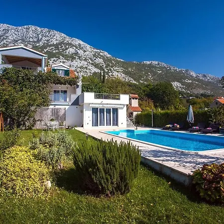 Golden Garden With 50sqm Private Pool * Gata
