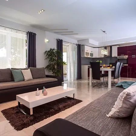 Villa Golden Garden With 50sqm Private Pool *